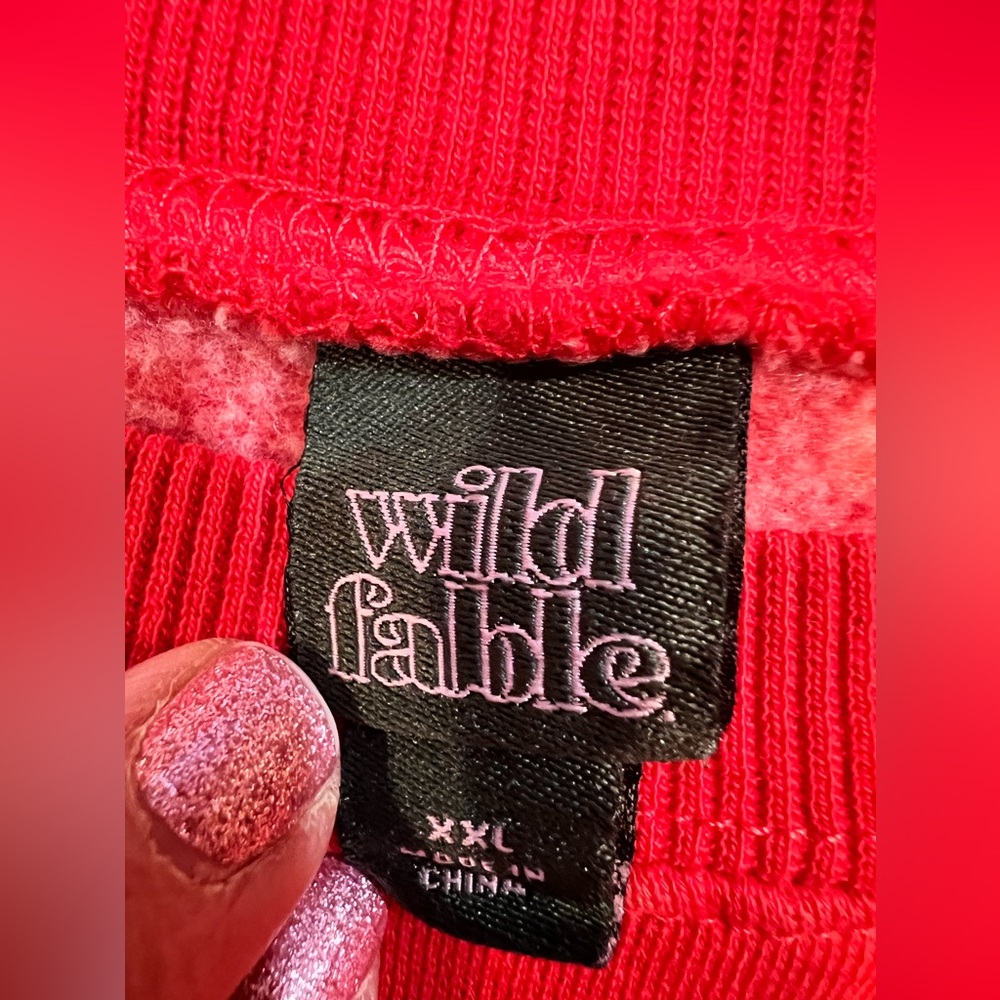 VALENTINE COLORS ❤️ TARGET ❤️WILD FABLE CREWNECK - Picture 4 of 6